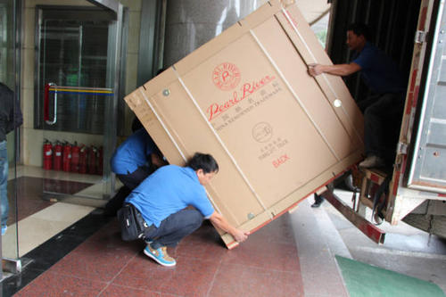 景洪钢琴贵重工艺品无忧运